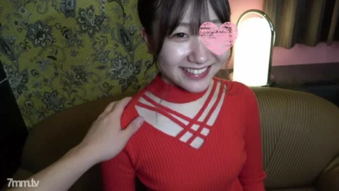 FC2-PPV-1913586 “Please erase what you took …” Unauthorized sale of 19-year-old active idol eggs and slender beautiful girls who look good in red clothes. Massive ejaculation on the face of a pure girl chasing a dream.