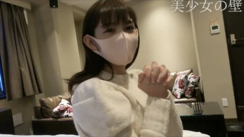 FC2-PPV-1649040 [Beautiful girl’s wall push! ] Small animal girl Kanon-chan’s shock debut! I couldn’t stand it because it was too cute and I tried to insert it raw without permission even after ejaculation!