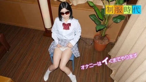 10MUSUME-042519-01 10musume-042519_01 — In My School Uniform – No Face Shown Please –