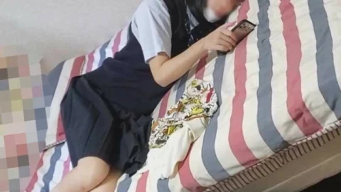 FC2-PPV-3106998 Bareback in her room without parents after school ~ Prefectural general course ③ A girl with long black hair.