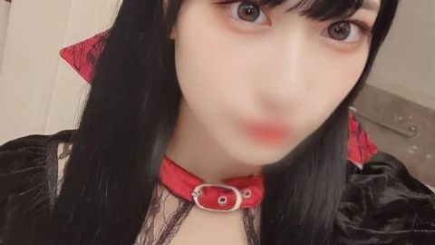 FC2-PPV-4851509 [Uncensored / First Massive Facial / First Cosplay] Legendary beauty S-chan! Her first cosplay! A celebrity-level beautiful face and a massive cumshot! [High-quality original 5GB]