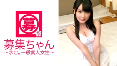 ARA-209 21-year-old Aya-chan, an amusement park costume actor, has arrived! Lorikawa’s reason for applying is “It’s hard to make a living with just the costume work…” The costume actor desperately sucks anal and licks his cock in ord