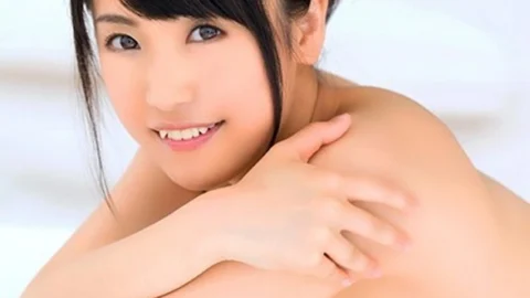 DV-1660 Big tits are erotic! H-cup Maamin has oil sex in her debut work. Enjoy her big tits and shiny body. Pound, pound and pound Maamin with her big areola from the front, bottom and back. Then splash your cum on her bouncing tits. Nagase Asami