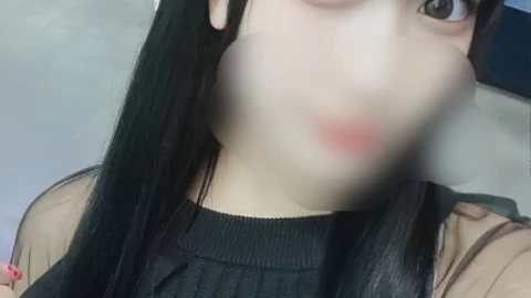 FC2-PPV-4566520 Denki Beauty S -Chan! First aquarium meeting in rainy weather! Beautiful body with a G cup and a full life! [High mass primitive 8GB]