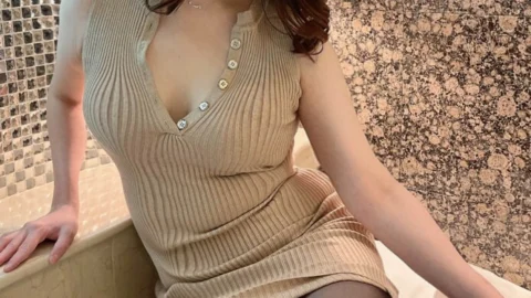 FC2-PPV-2629449 [Personal shooting] Foreign-affiliated / insurance company work Beautiful sales lady / Gonzo Creampie !! Foreign-affiliated / insurance company work: Yumi (24 years old)