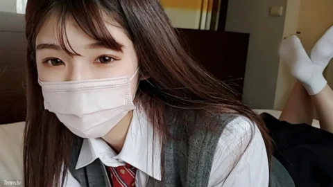 FC2-PPV-1871114 First shot! !! Limited number [Uncensored] “I’m embarrassed by the teacher …” An innocent student who is pleased with panting. Fornication class for boyfriend! Creampie twice! !!