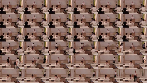[UNCENSORED-LEAK] SNOS-094 A prep school teacher with a playcon smears an aphrodisiac on a naive student with big breasts, turning her into an excellent sex toy.