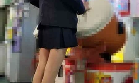 FC2-PPV-2660408 Prefectural Ordinary Course ③ Weekly ○ Playing with a uniform gal who has sex and taking it home and vaginal cum shot ※ Weekend only