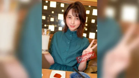 FC2-PPV-1430241 ★A real masterpiece★ [Idol trainee from a certain talent agency] God-like private sex video leaked. Celebrating her 20th birthday with a drunk sex session. A private video of a beautiful orthodox girl squirting while drinking alcohol a