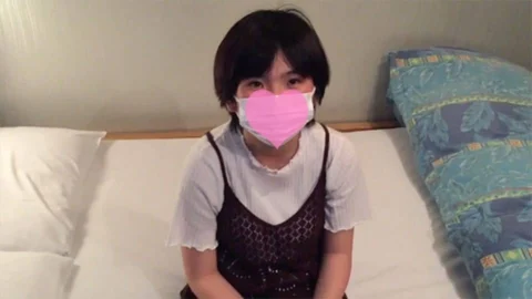 FC2-PPV-1123358 Natsu 18 years old, raw. Facial on a club girl with short black hair [Machida Ashido’s absolute amateur]