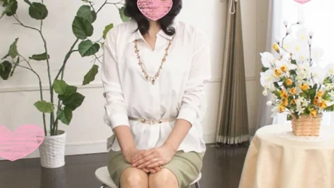 FC2-PPV-1083306 [Personal specialty, married woman shooting HD] Married woman 256 Fukuda-san Miraculous body 55 years old Active esthetician Playing with young stems learned from passing by her husband! !! !! “I was so excited to see you enjoying it