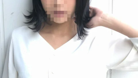 FC2-PPV-1579129 [First shot, appearance, first vaginal cum shot, uncensored] 19 years old struggling to become an idol The first vaginal cum shot of tension and confusion