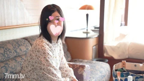 FC2-PPV-1170110 Super bright virginity loss! 18-year-old Kazumi-san The moment when a black-haired country girl who doesn’t even know makeup becomes an adult