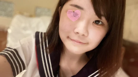 FC2-PPV-1543511 [Mo-no first shot] Miu-chan, 18 years old, messed up with a play who was J ○ until April wearing a uniform! Electric machine! Vibe! 60 minutes of rolling! !! !! 【selfie】