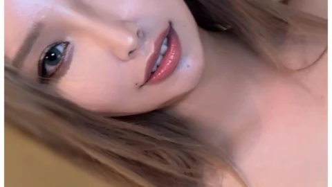 FC2-PPV-4465156 G cup round face deviation value! Her super flexible huge breasts are trembling so much, it goes beyond your imagination! Yes